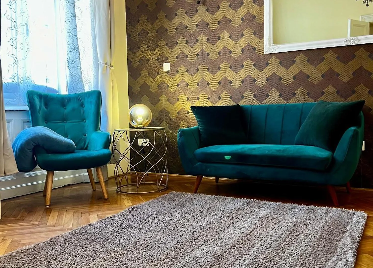 N38 Apartments By Small Home 부다페스트