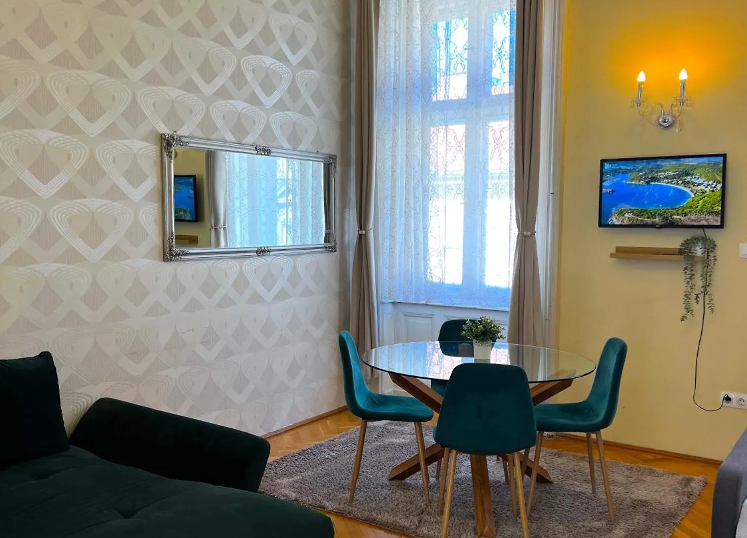N38 Apartments By Small Home Budapest Ungheria