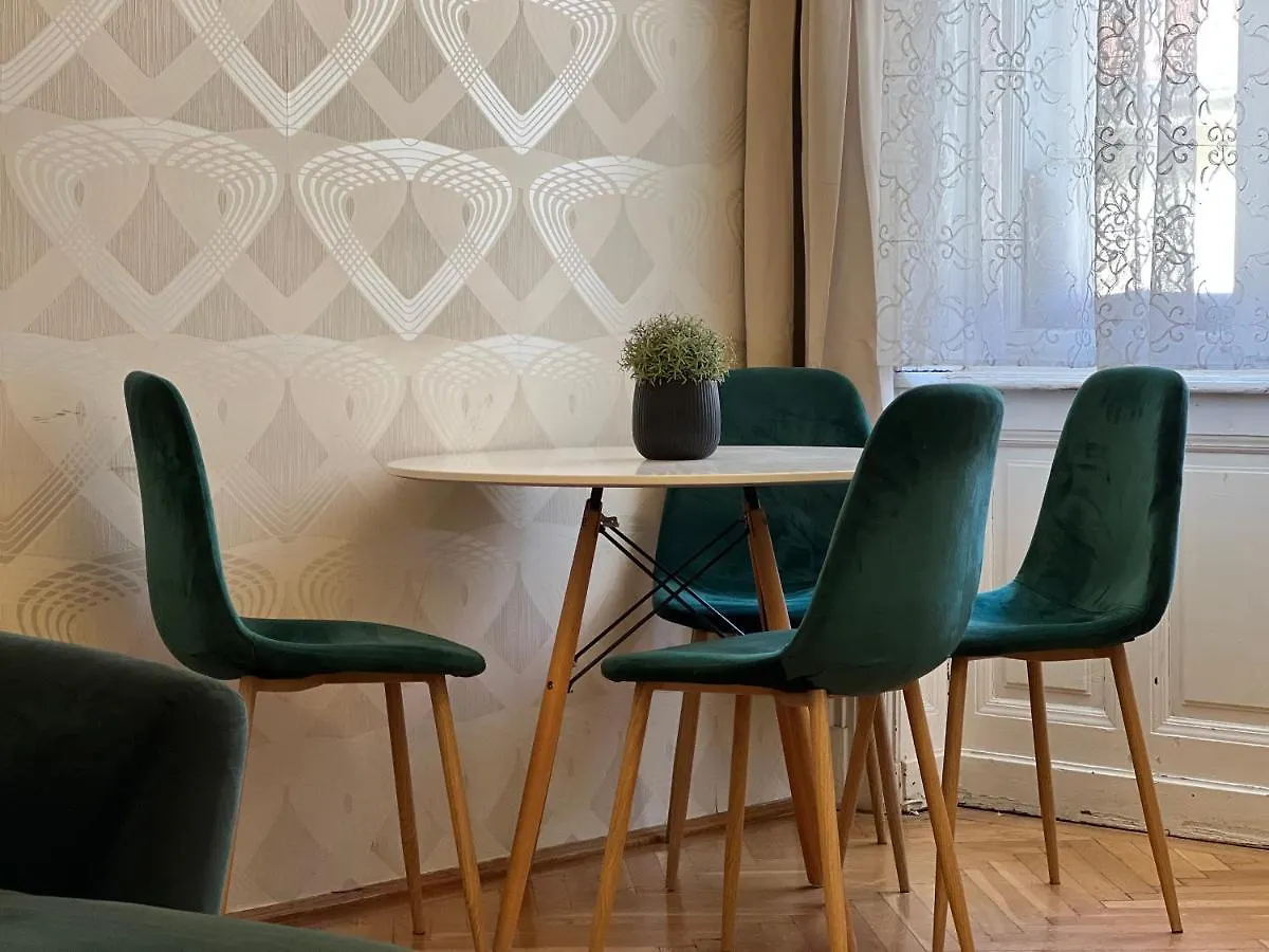 N38 Apartments By Small Home Budapest