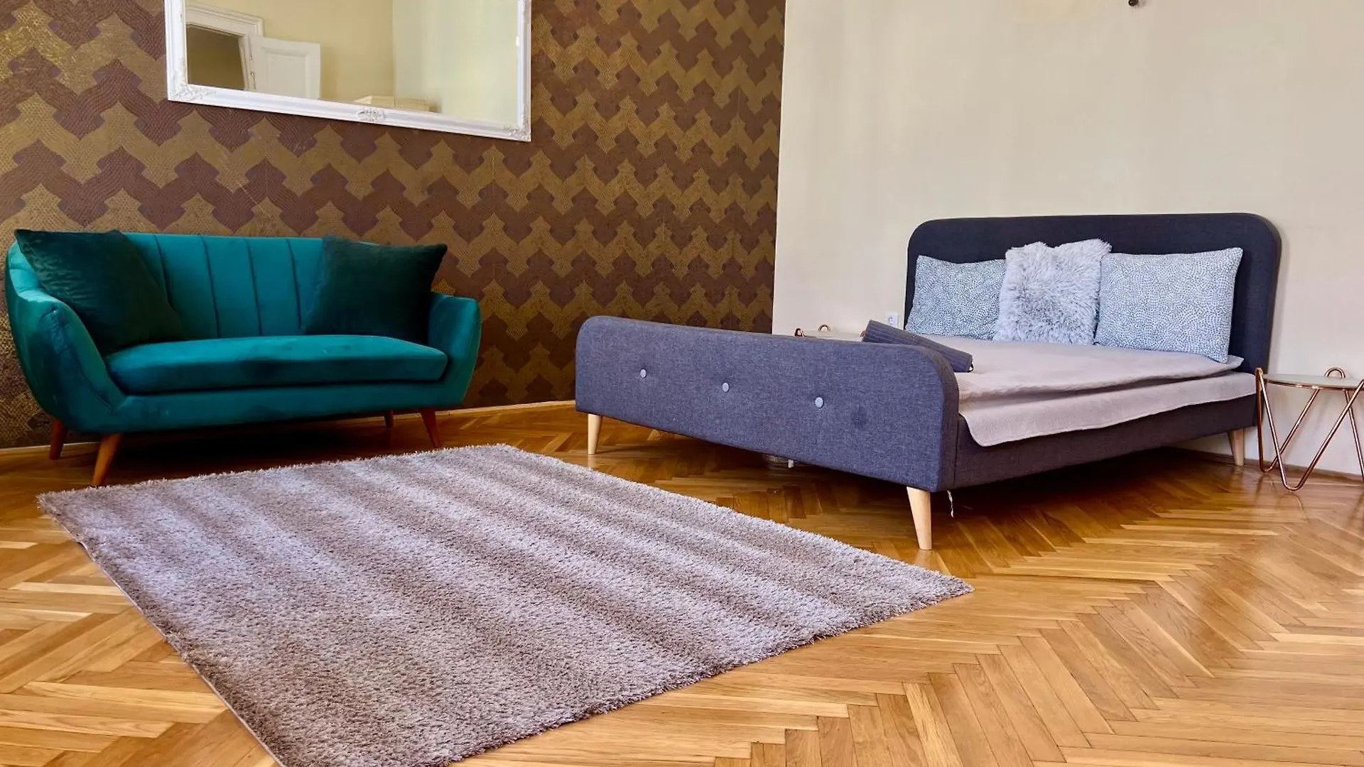 N38 Apartments By Small Home Budapest