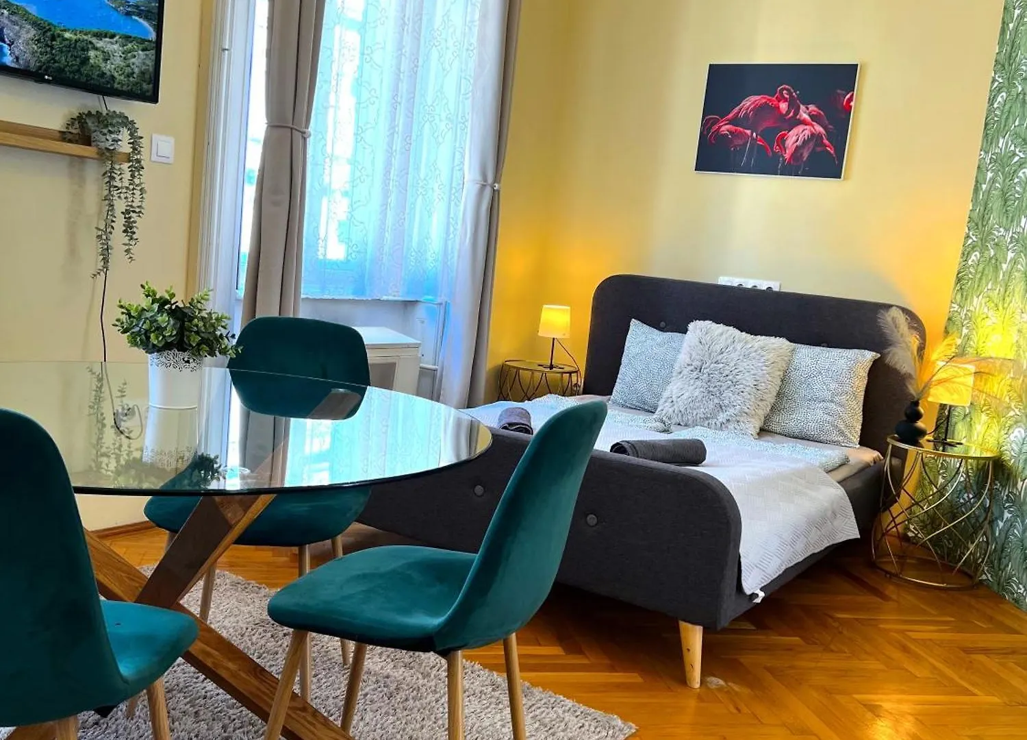 N38 Apartments By Small Home Budapest