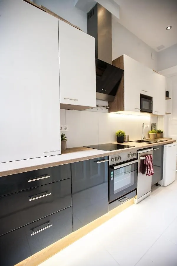 N38 Apartments By Small Home 부다페스트 헝가리